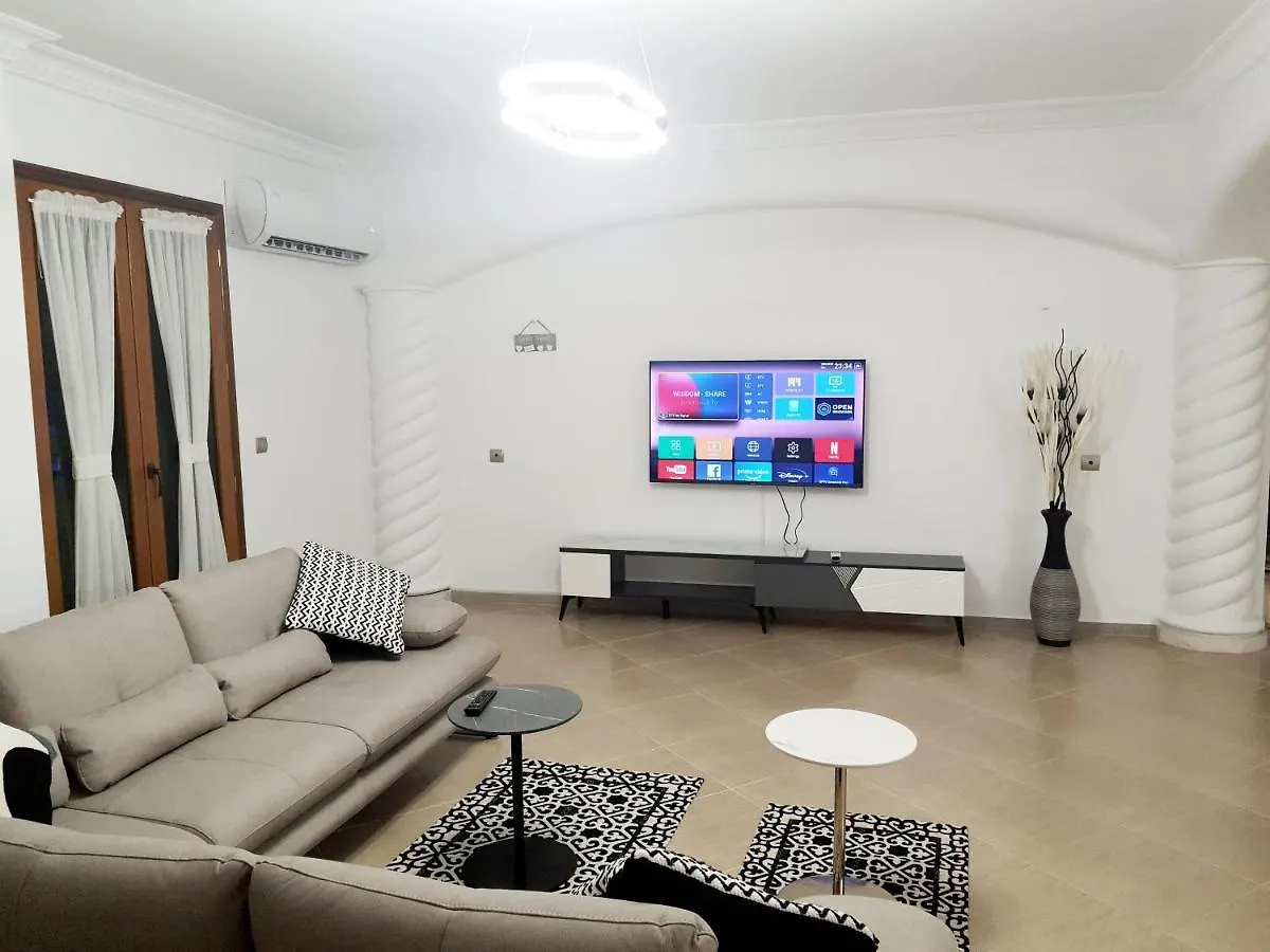 Appartement Magnolia Luxury Penthouse à Berat